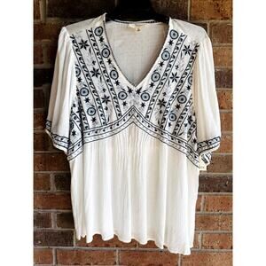 Nurture by westbound Women's White V-Neck Short Sleeve Tunic Blouse Size 2X NWT